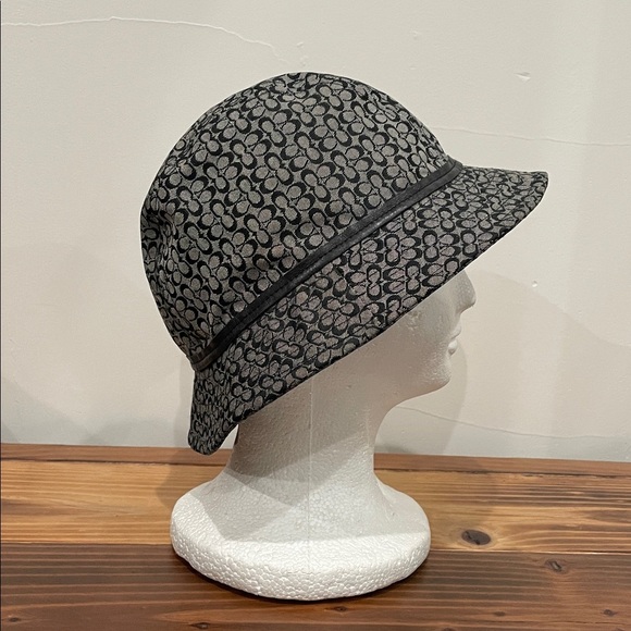 Coach Vintage Y2K Signature CC Monogram Bucket Hat Size Medium/Large main image 9
